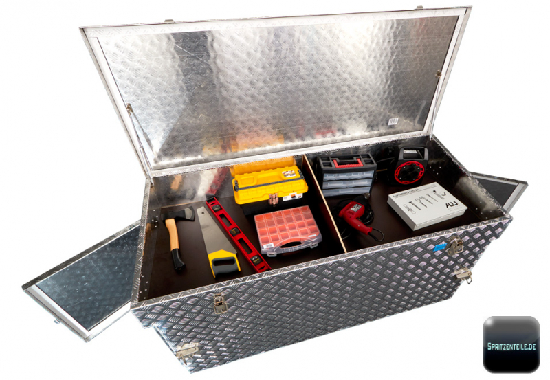 Example tool tray in EXTREME 883